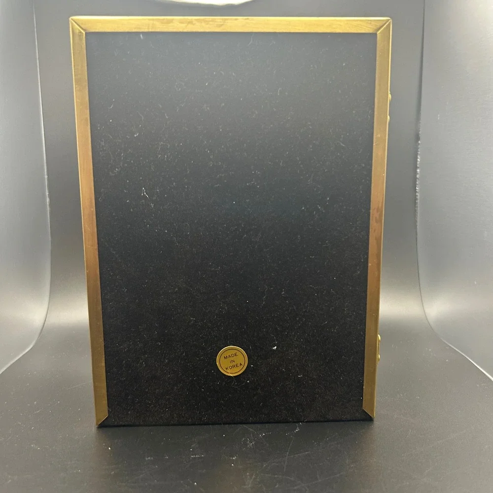 Vintage Gold Metal Double Folding Picture Frame 5x7 Bifold Tabletop